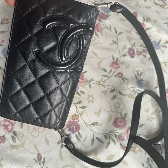 CHANEL CC Quilted Matelasse Cambon Wallet with Chain / WOC / Crossbody - Picture 6 of 12